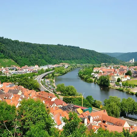 Hotel-restaurant Lindenhof Hotel Kreuzwertheim