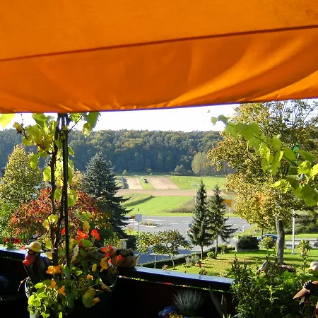 Hotel-restaurant Lindenhof * Kreuzwertheim